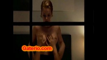 Andrea Osvart Desnuda y Follando